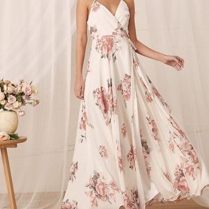 Lulu’s white wrap dress.